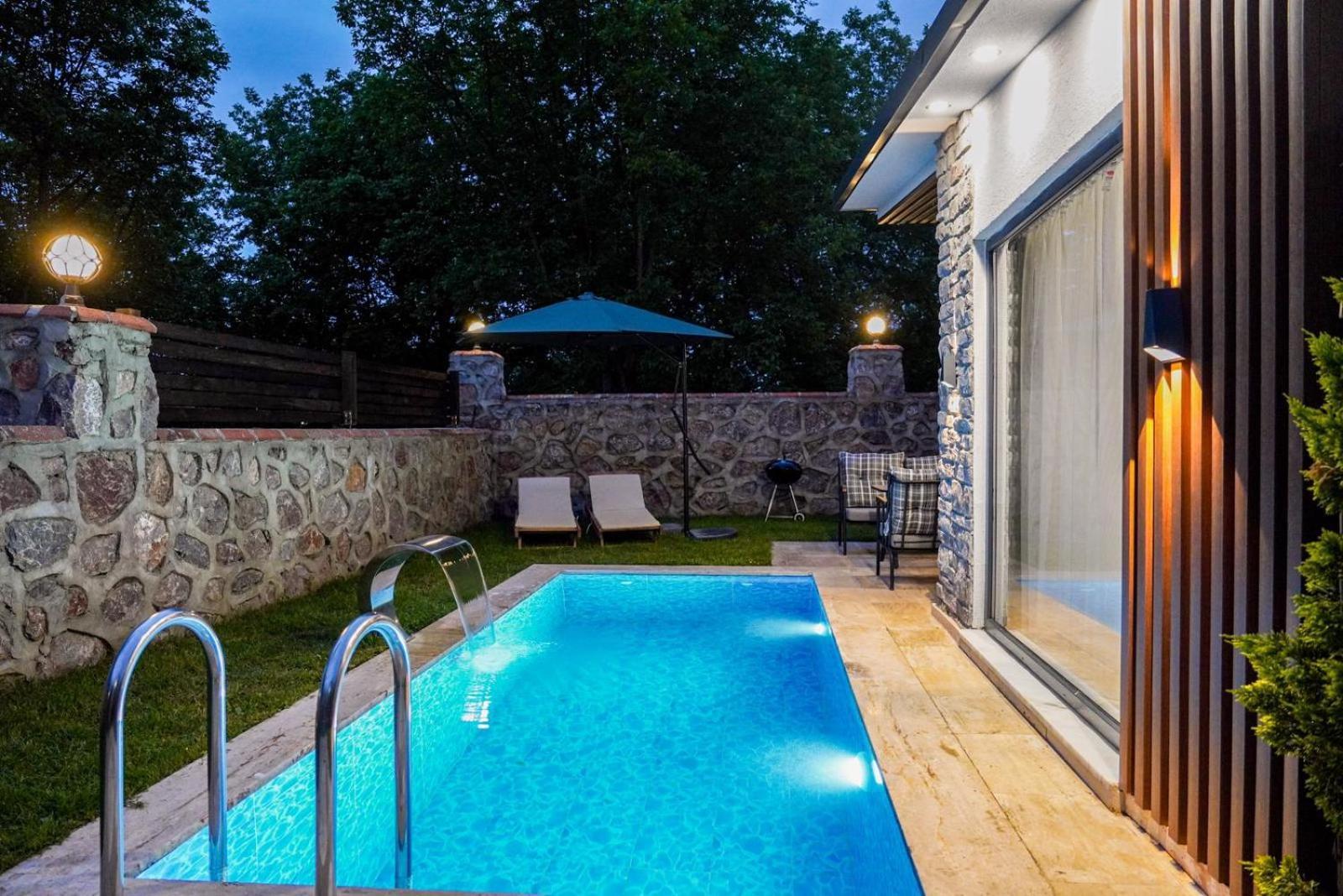 Vital Home Sapanca Isitmali Havuzlu Villa&Bungalov 外观 照片